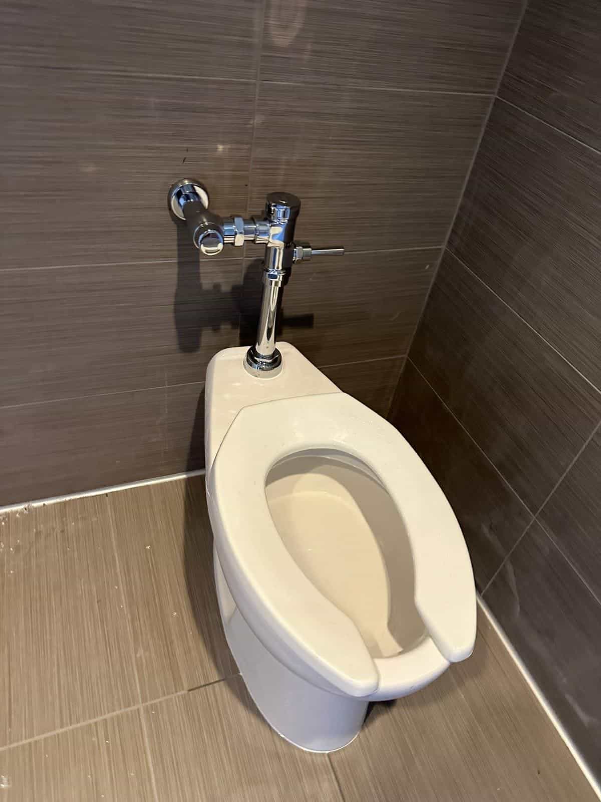 Before and after of a Toilet installation by a plumber in Palmetto Bay